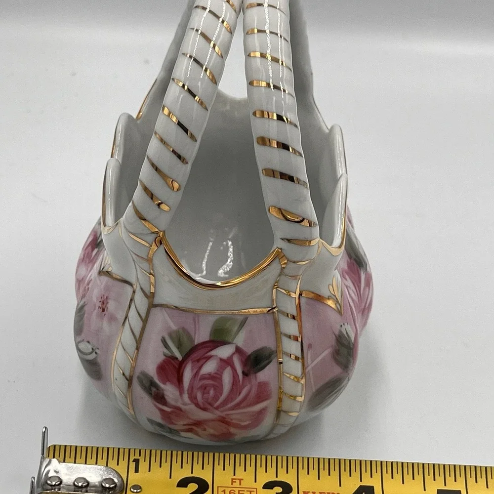 Vintage Formalities Painted Basket Vase Flowers Gold Trim Cottage Granny Core